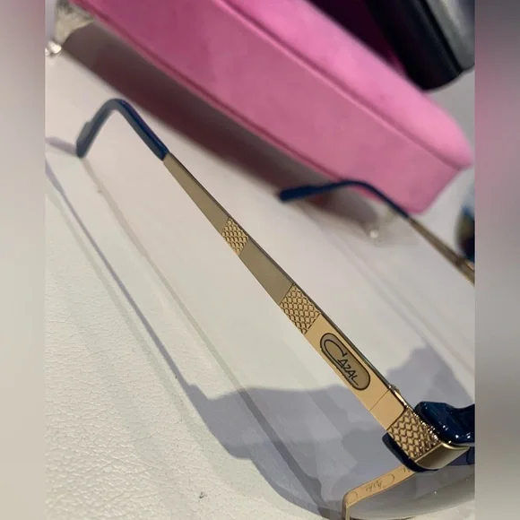 New Men’s Cazal Sunglasses - Picture 9 of 11